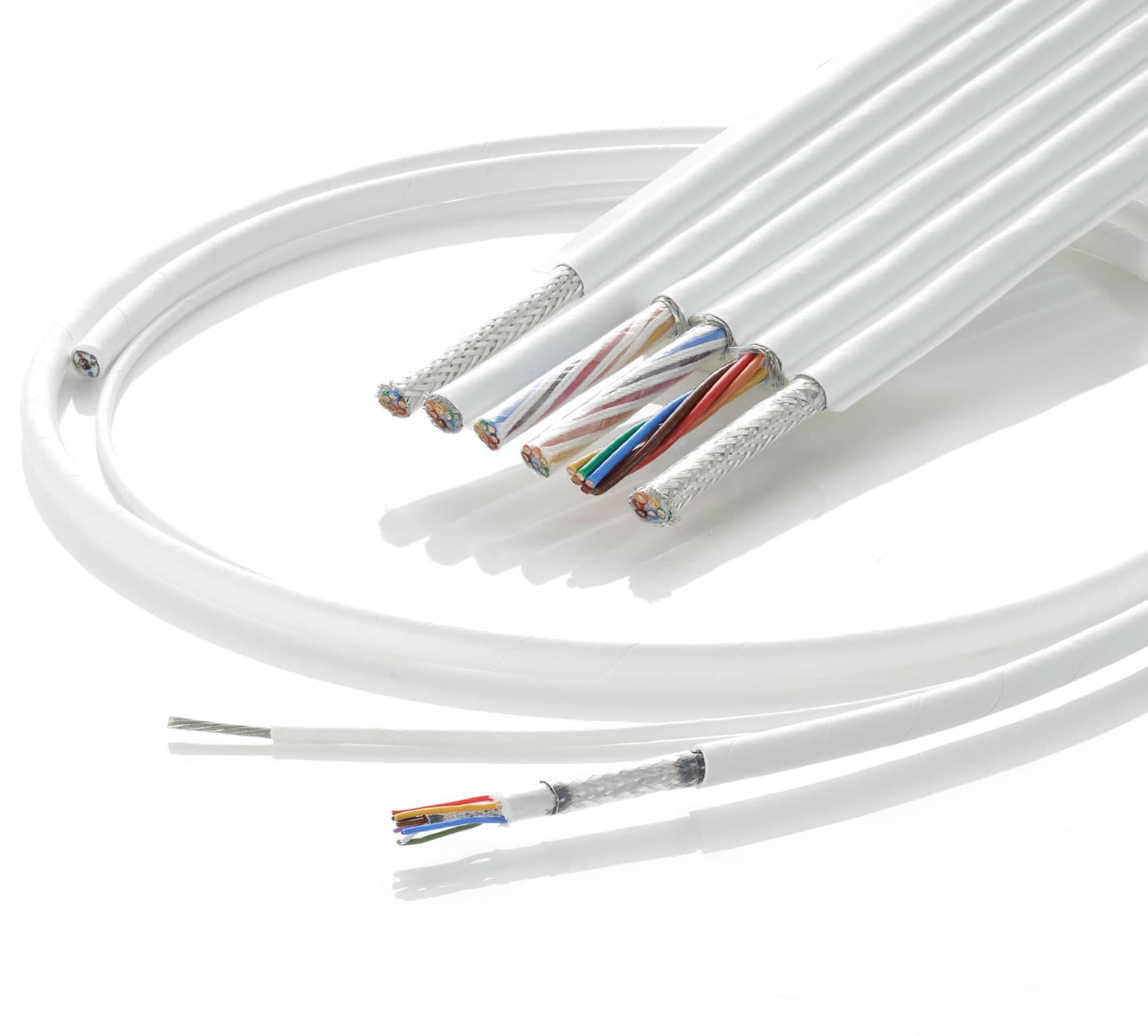 Low Outgassing Cable — Minimal Outgassing for Cleanroom and Vacuum Applications